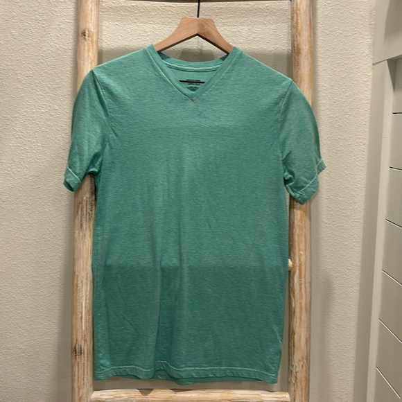 Mossimo Supply Co. V-Neck - Picture 1 of 3